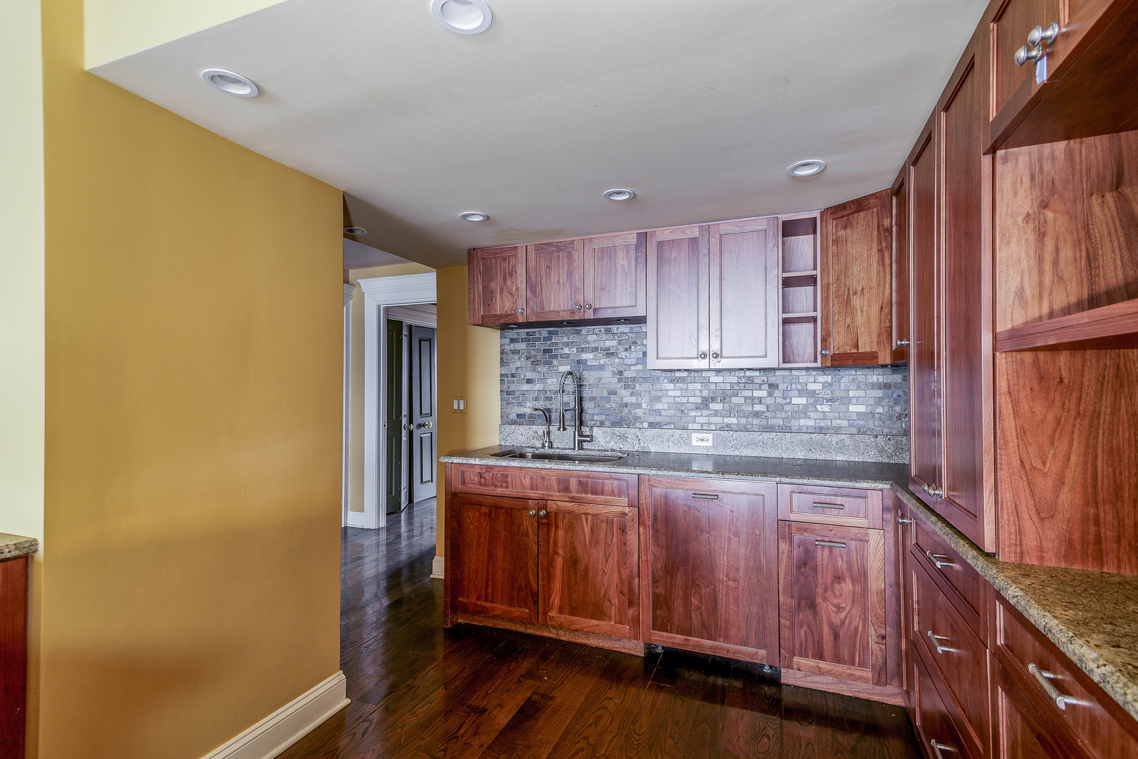 1440 N Lake Shore Drive 22abcd Property Photo 15