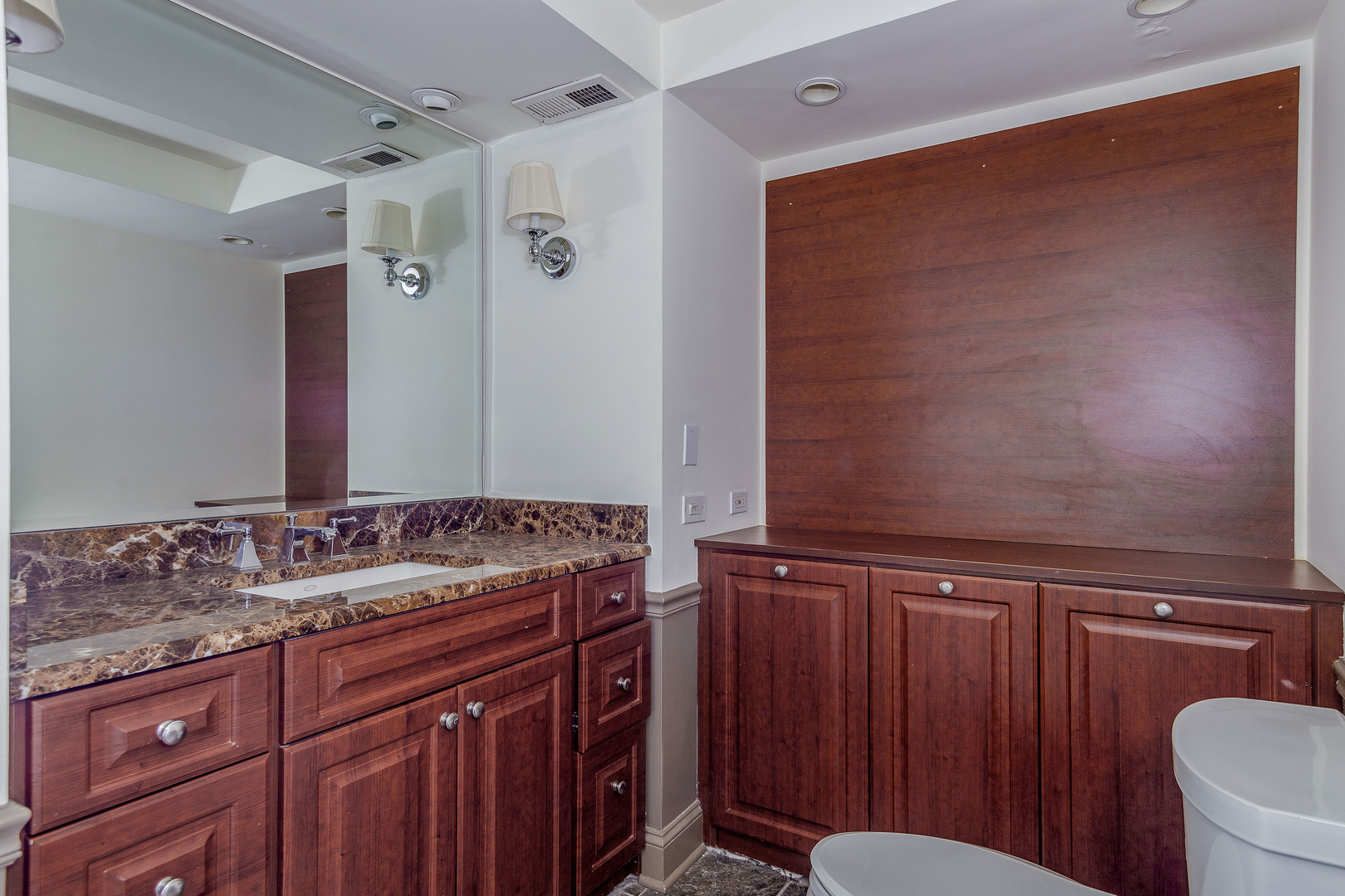 1440 N Lake Shore Drive 22abcd Property Photo 23