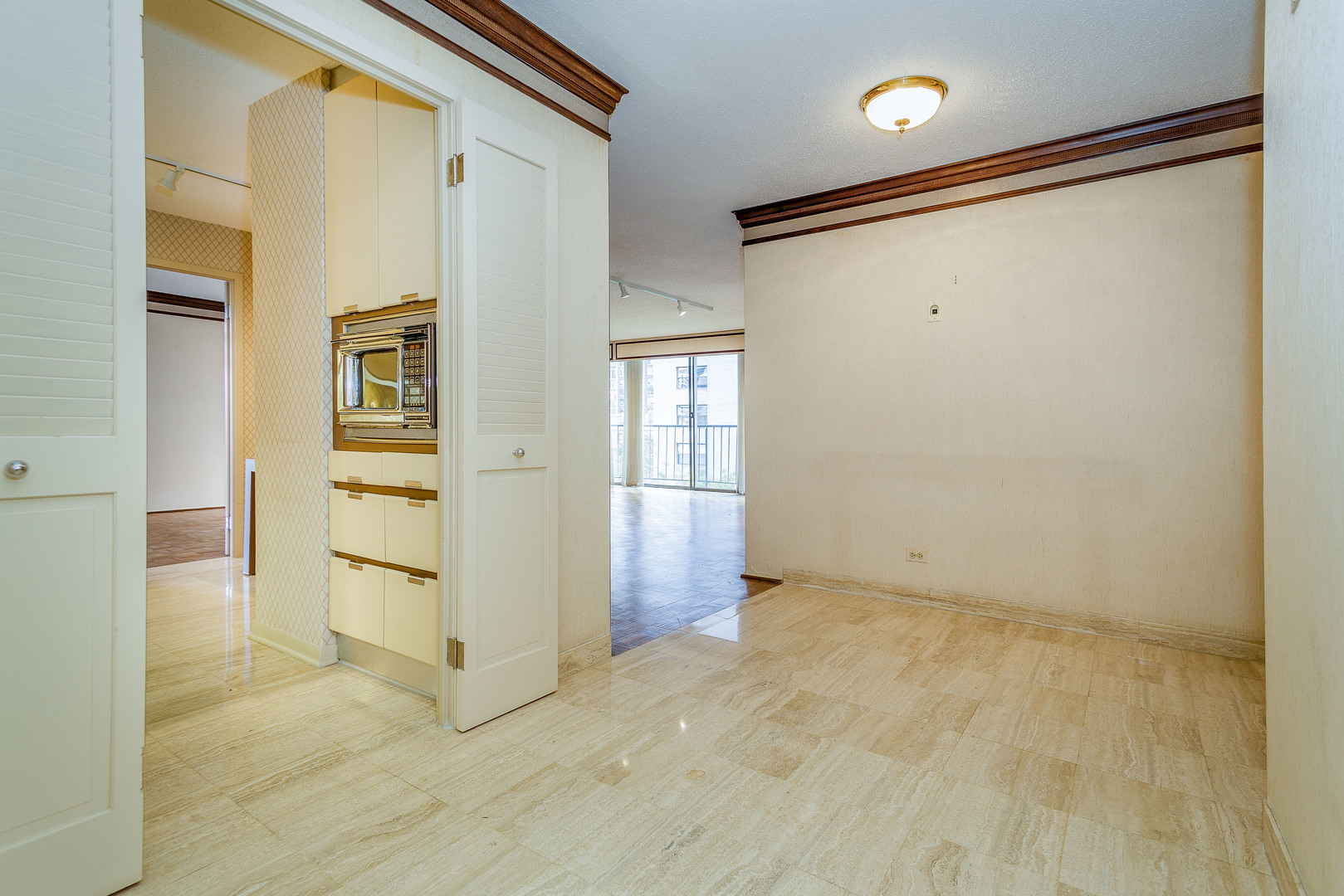 1440 N State Parkway 7d Property Photo 6