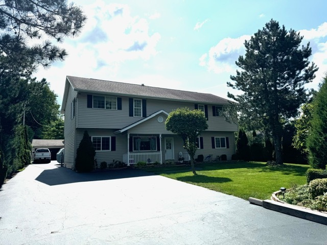 2819 Sun Valley Drive Property Photo 1