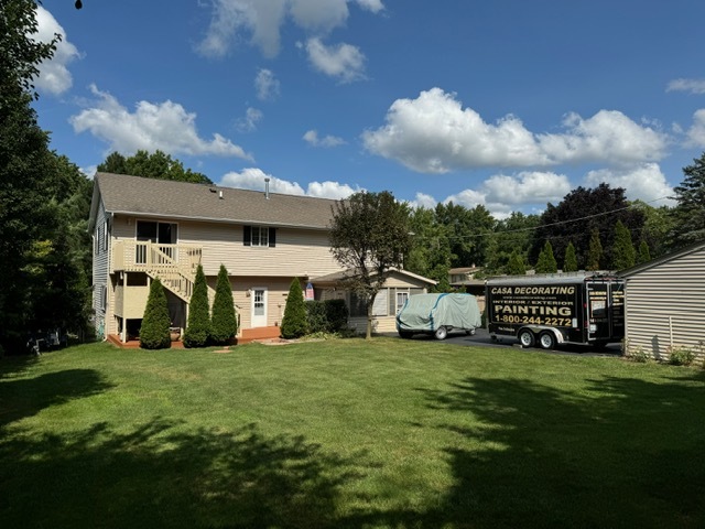 2819 Sun Valley Drive Property Photo 2