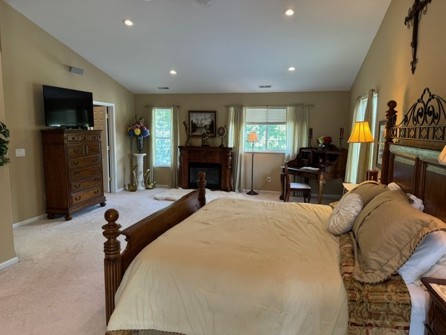 2819 Sun Valley Drive Property Photo 3