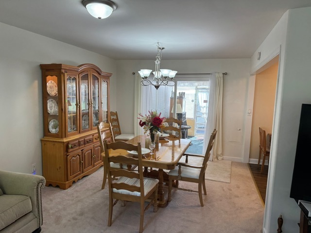2819 Sun Valley Drive Property Photo 6