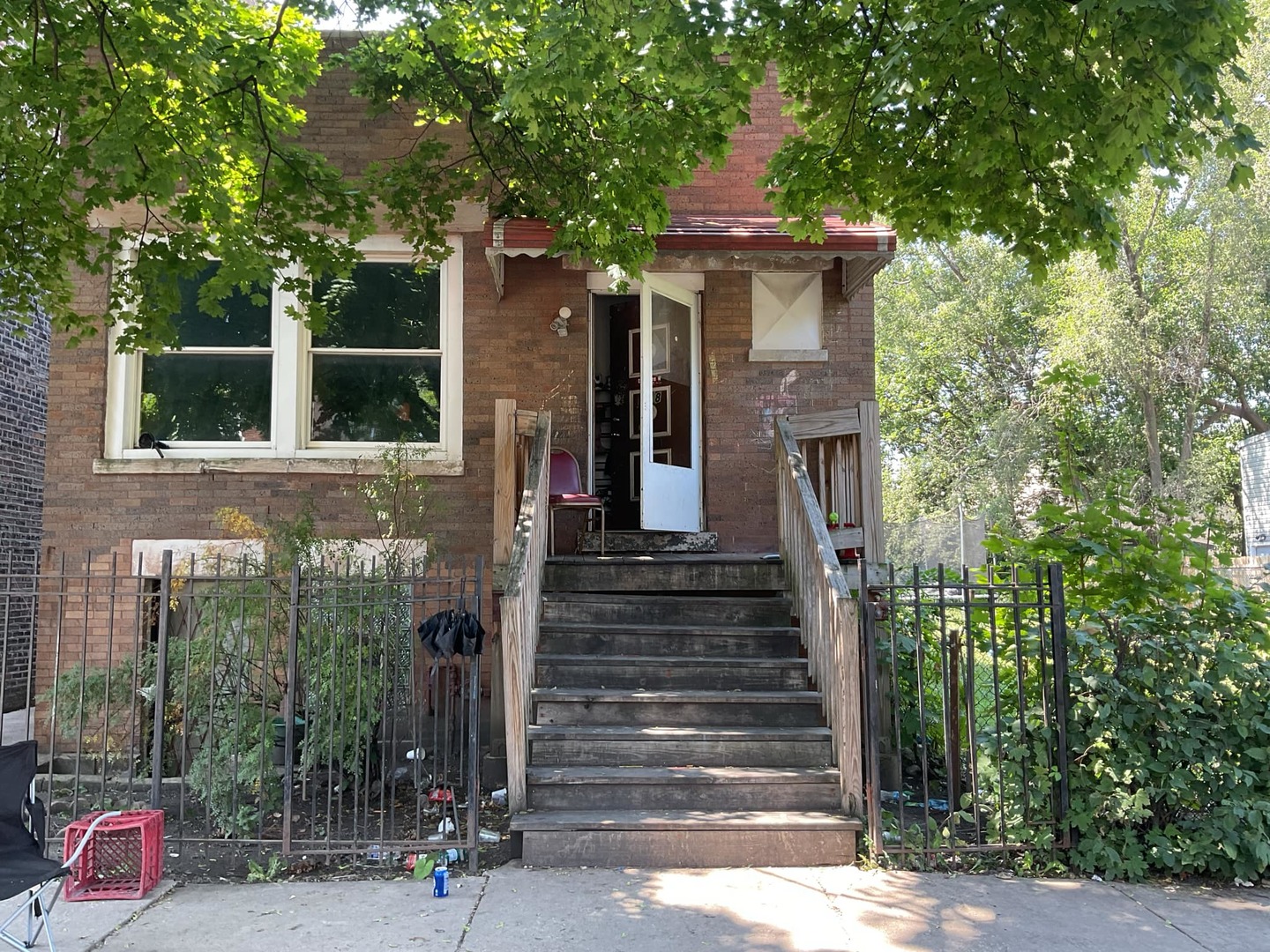 1818 S Harding Avenue Property Photo 1