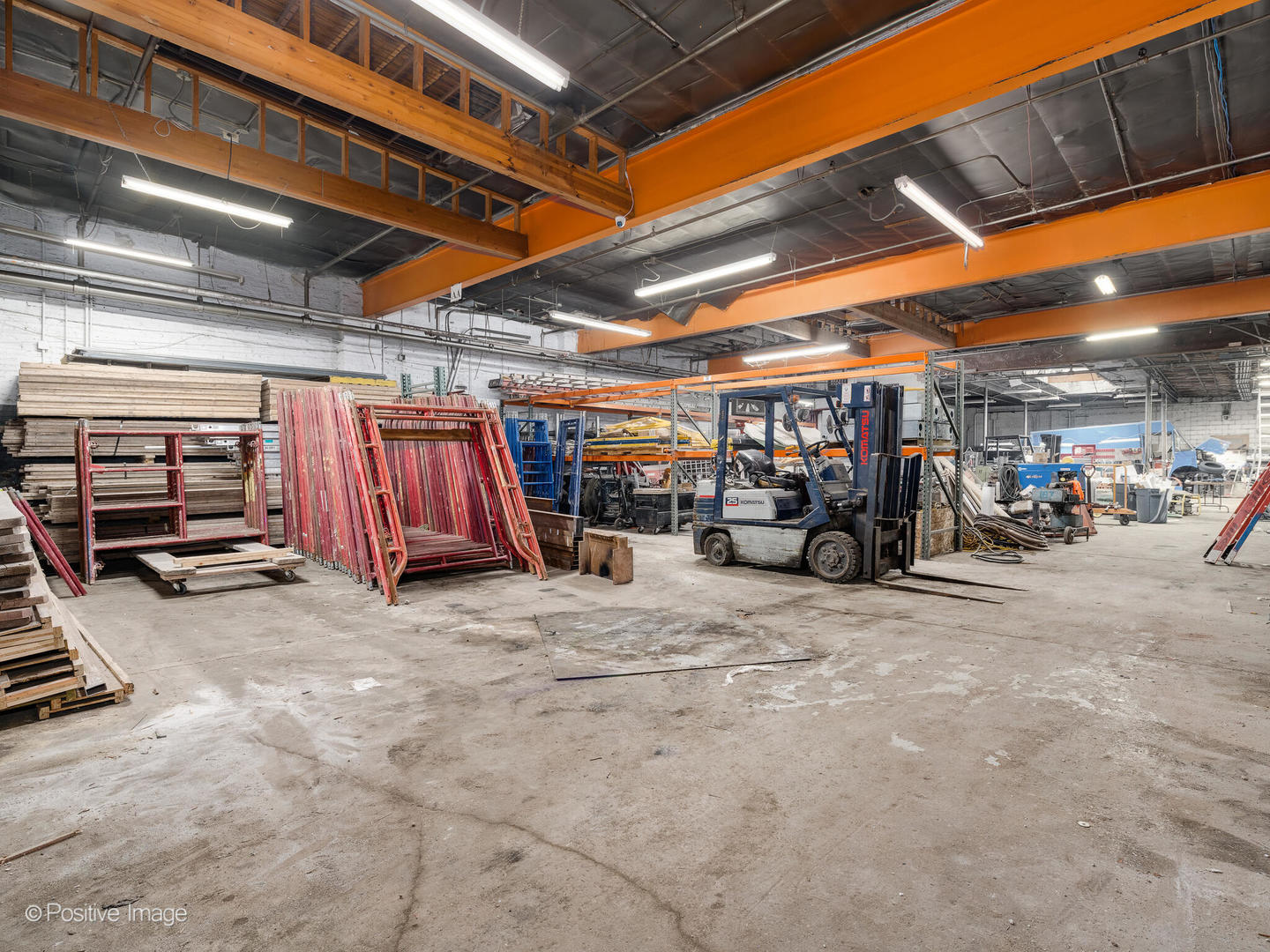 2525 S Wabash Avenue Property Photo 3