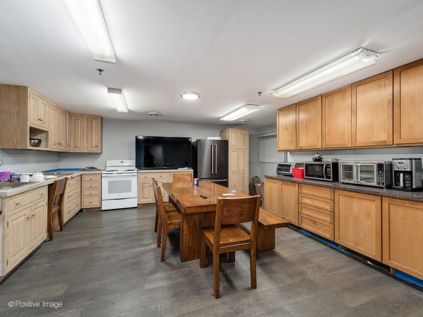 2525 S Wabash Avenue Property Photo 12