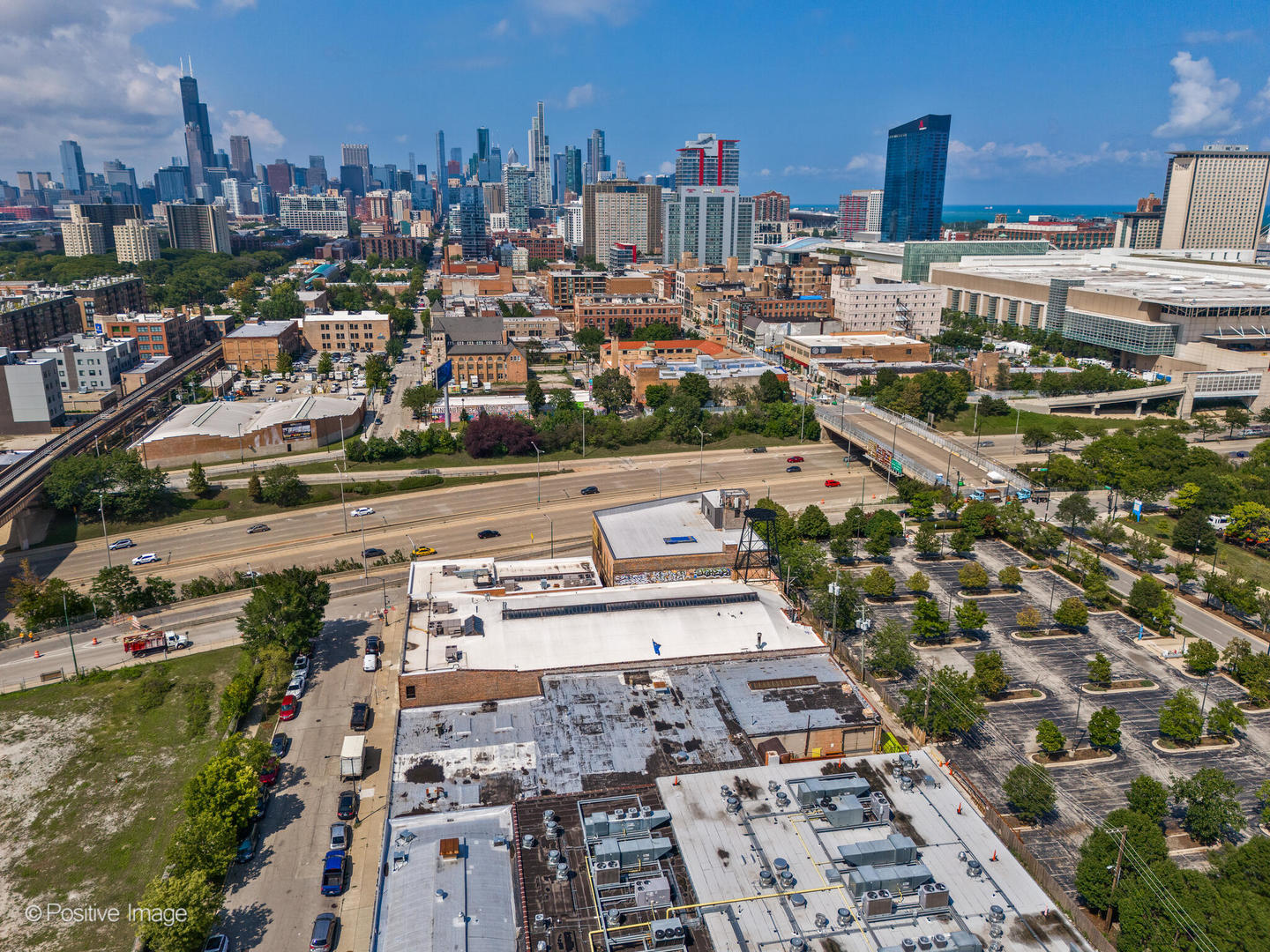 2525 S Wabash Avenue Property Photo 19