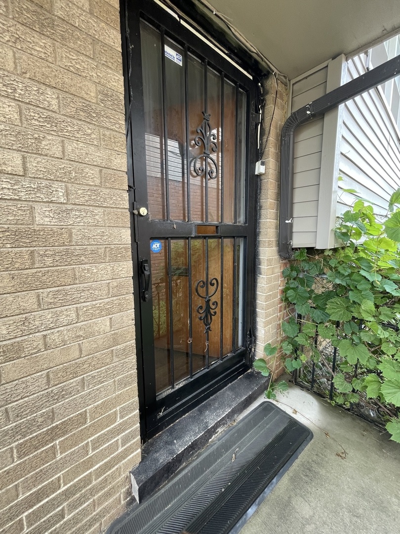 15937 Ashland Avenue Property Photo 3