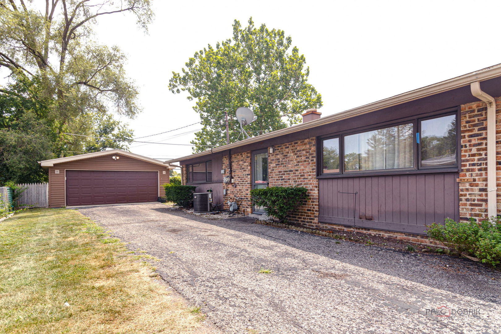 137 N Highview Avenue Property Photo 4