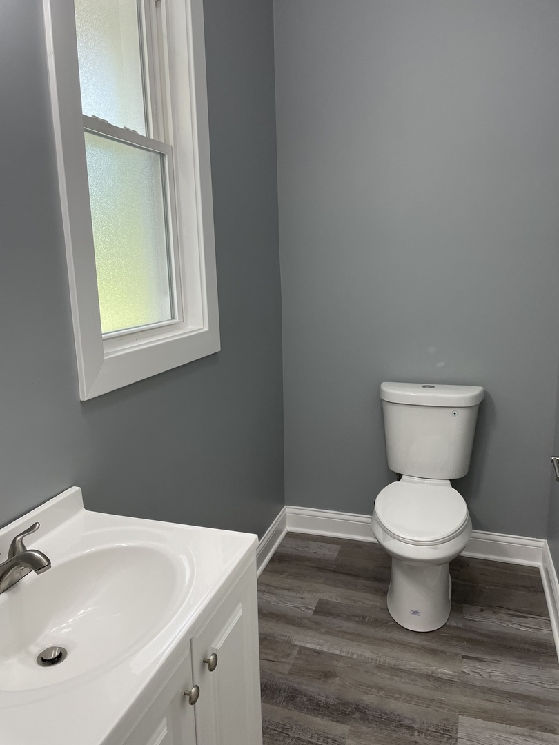 12033 S Wallace Street Property Photo 7