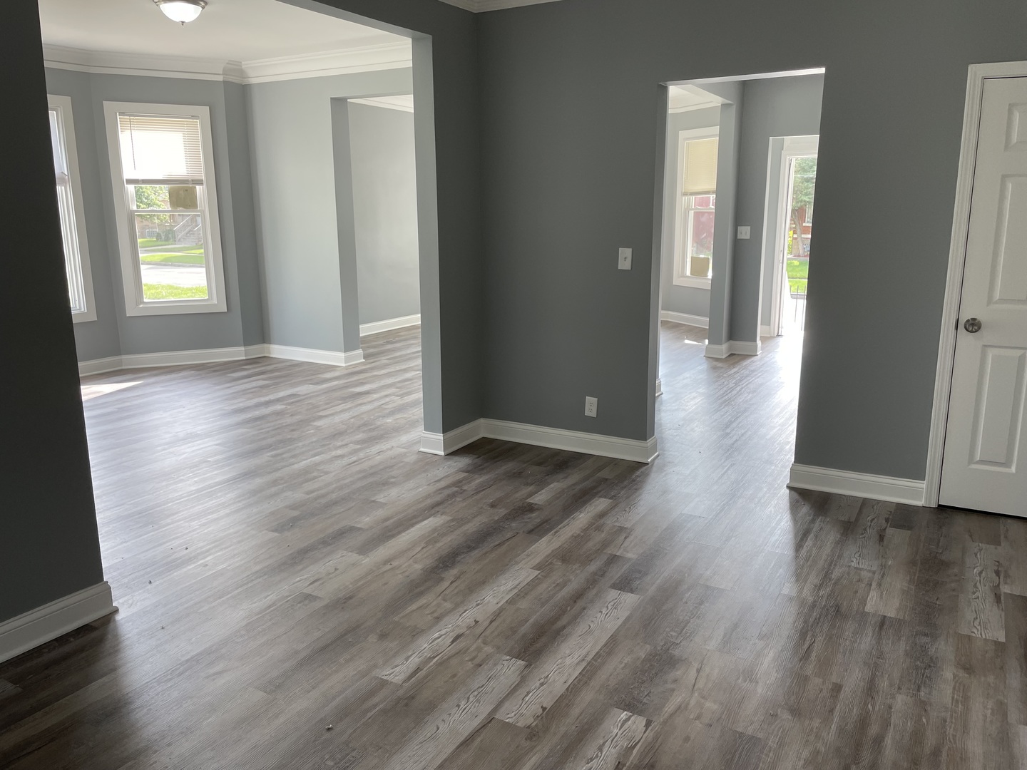 12033 S Wallace Street Property Photo 10