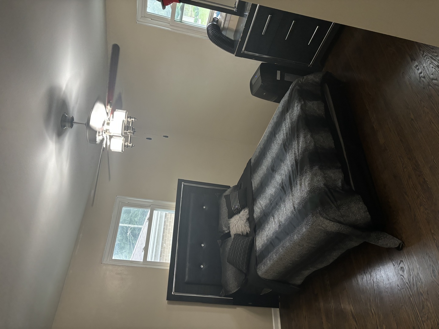 10444 S Wabash Avenue Property Photo 4