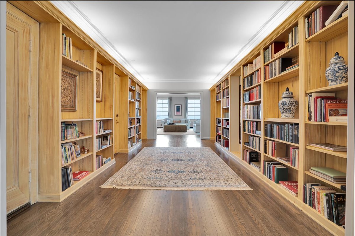 229 E Lake Shore Drive 10e Property Photo 12