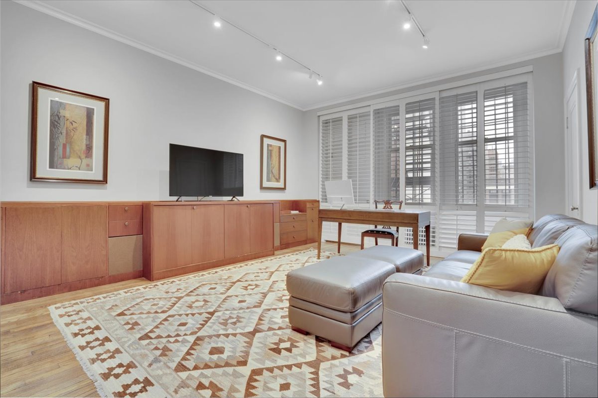 229 E Lake Shore Drive 10e Property Photo 29