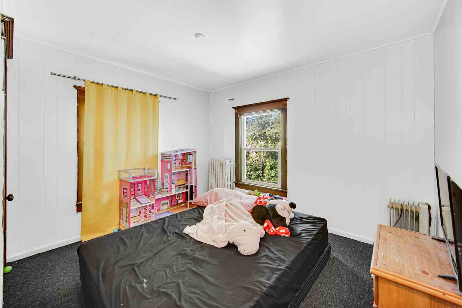 508 N View Street Property Photo 11