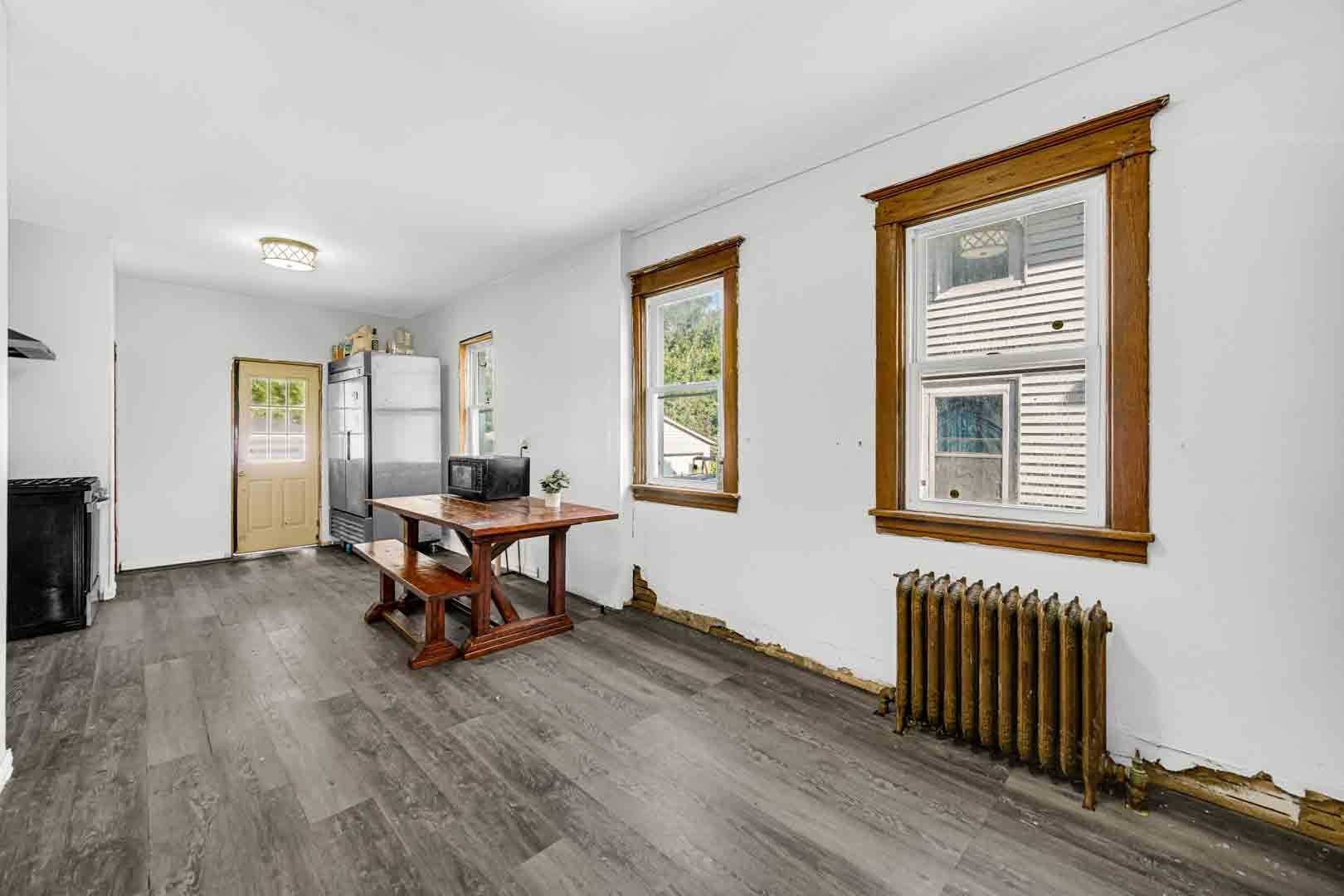 508 N View Street Property Photo 16