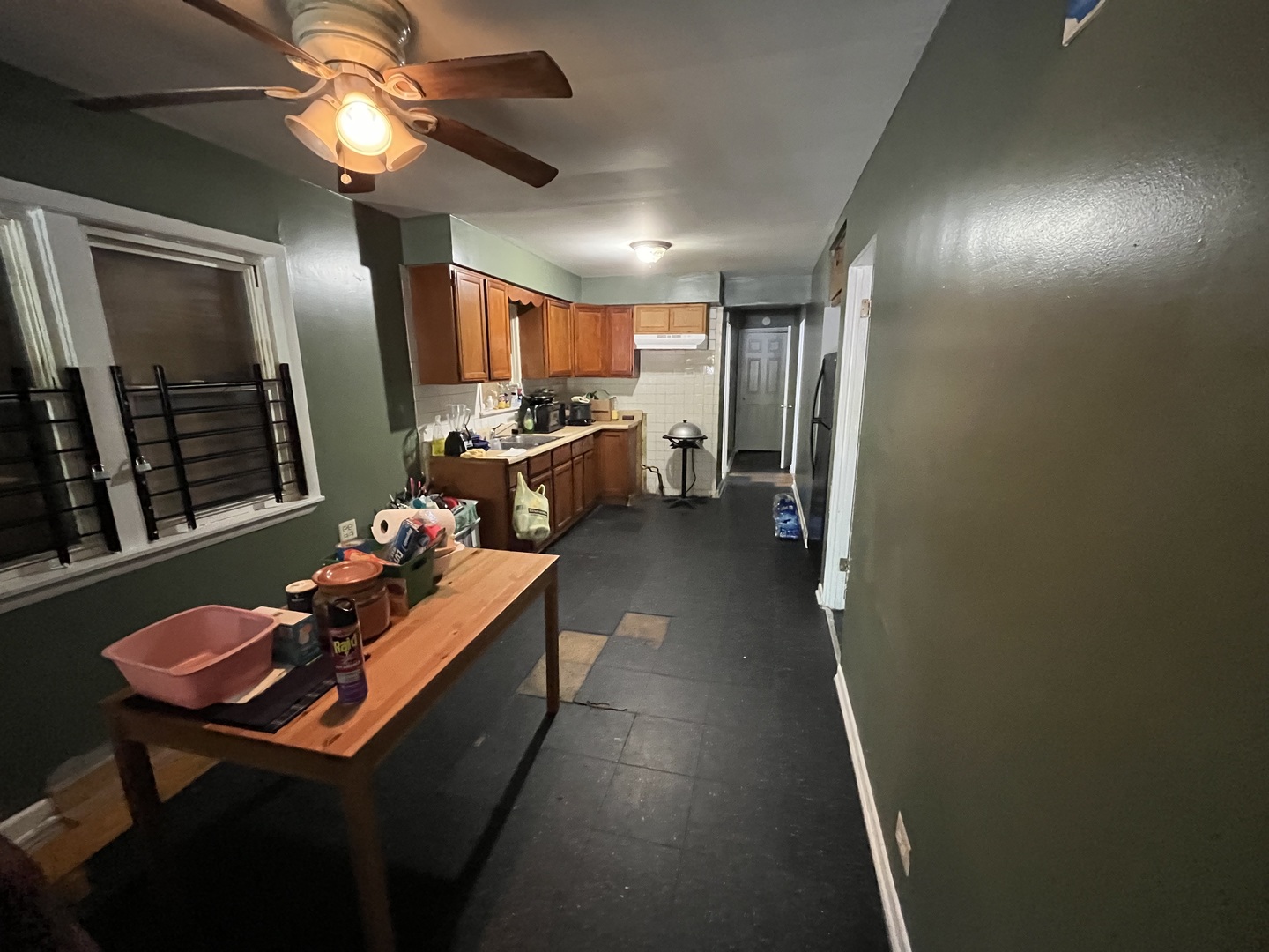 6951 S Hermitage Avenue Property Photo 4