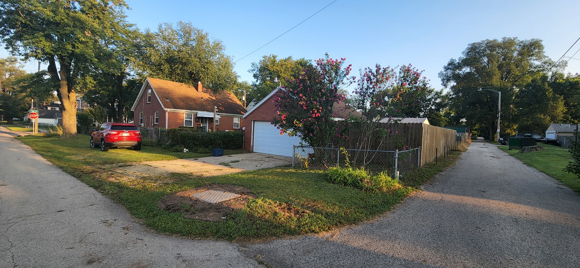 2746 10th Street Property Photo 2