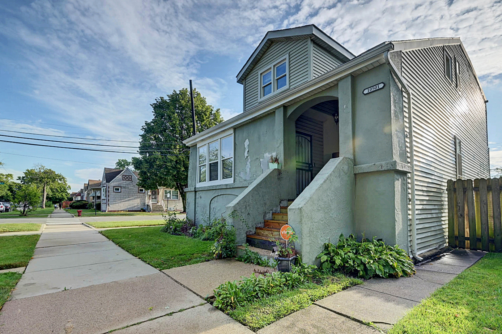 10501 S Morgan Street Property Photo 4