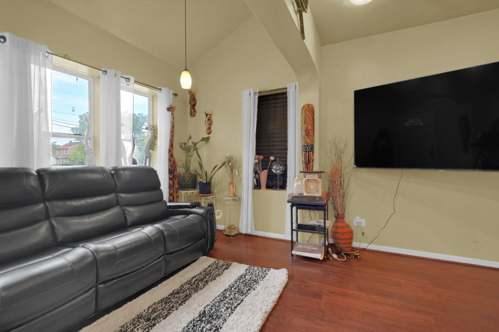 10501 S Morgan Street Property Photo 12