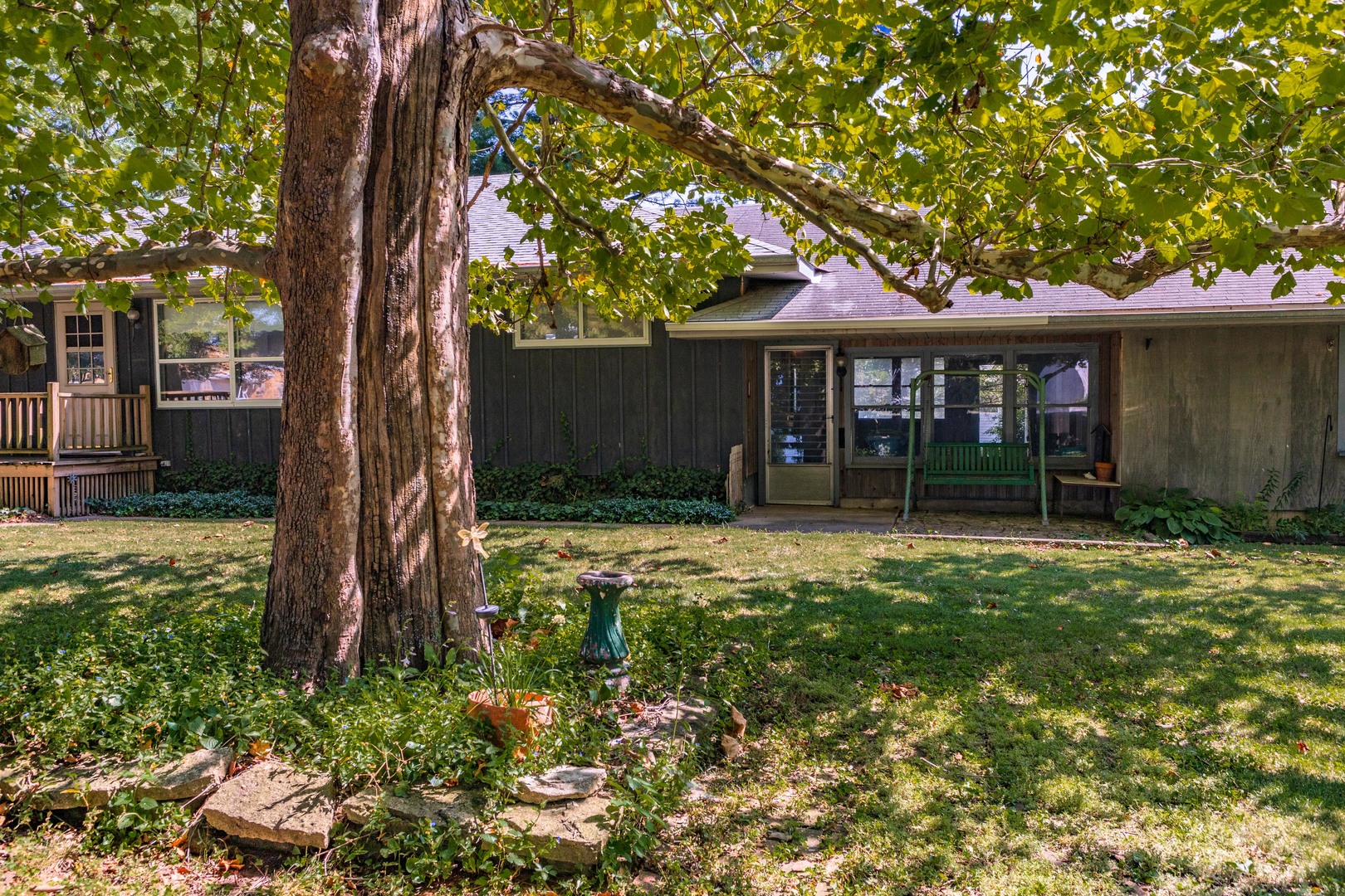 214 E Van Alstyne Street Property Photo 31