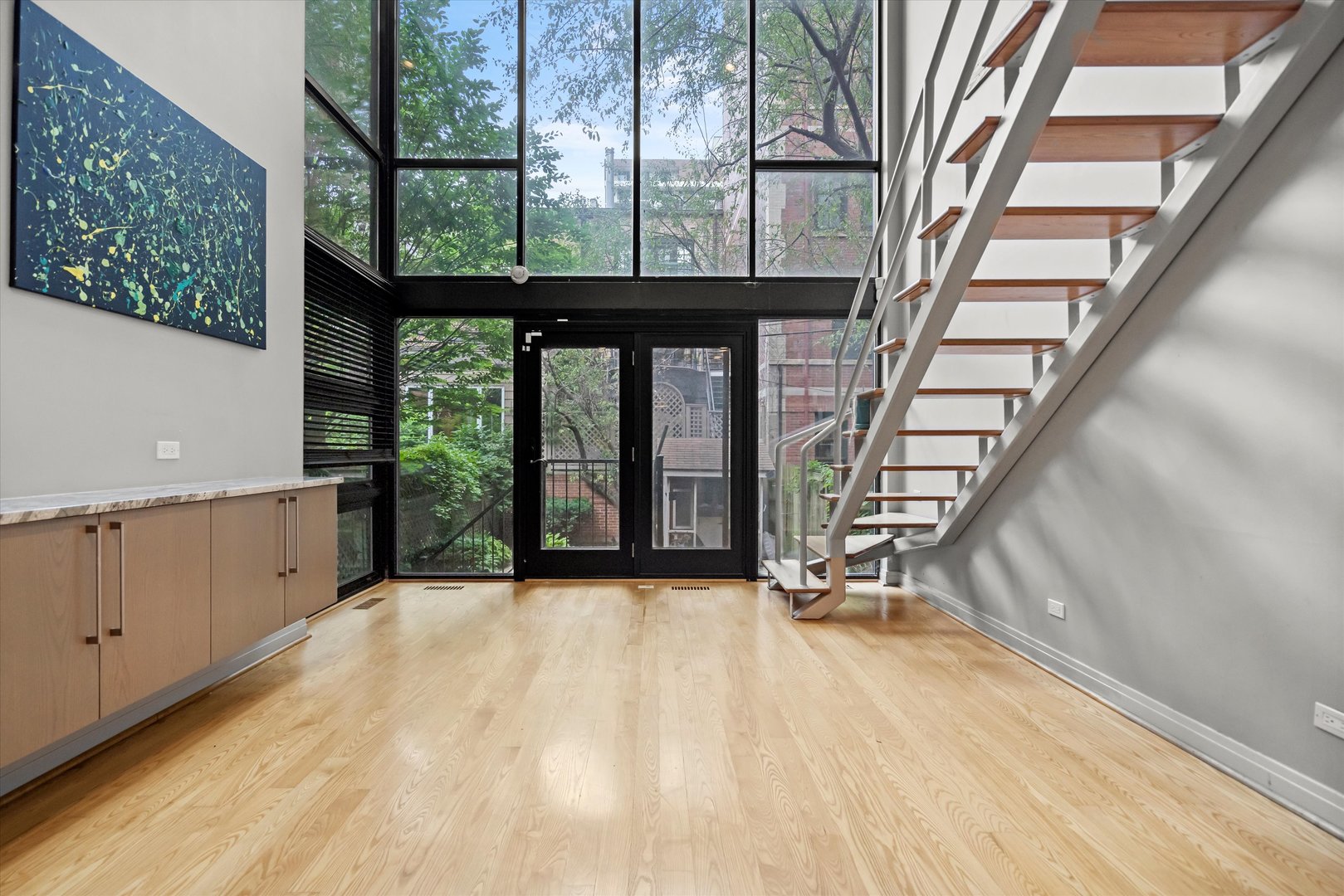 52 E Cedar Street Property Photo 10