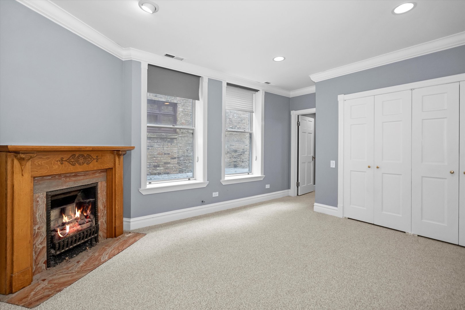 52 E Cedar Street Property Photo 27