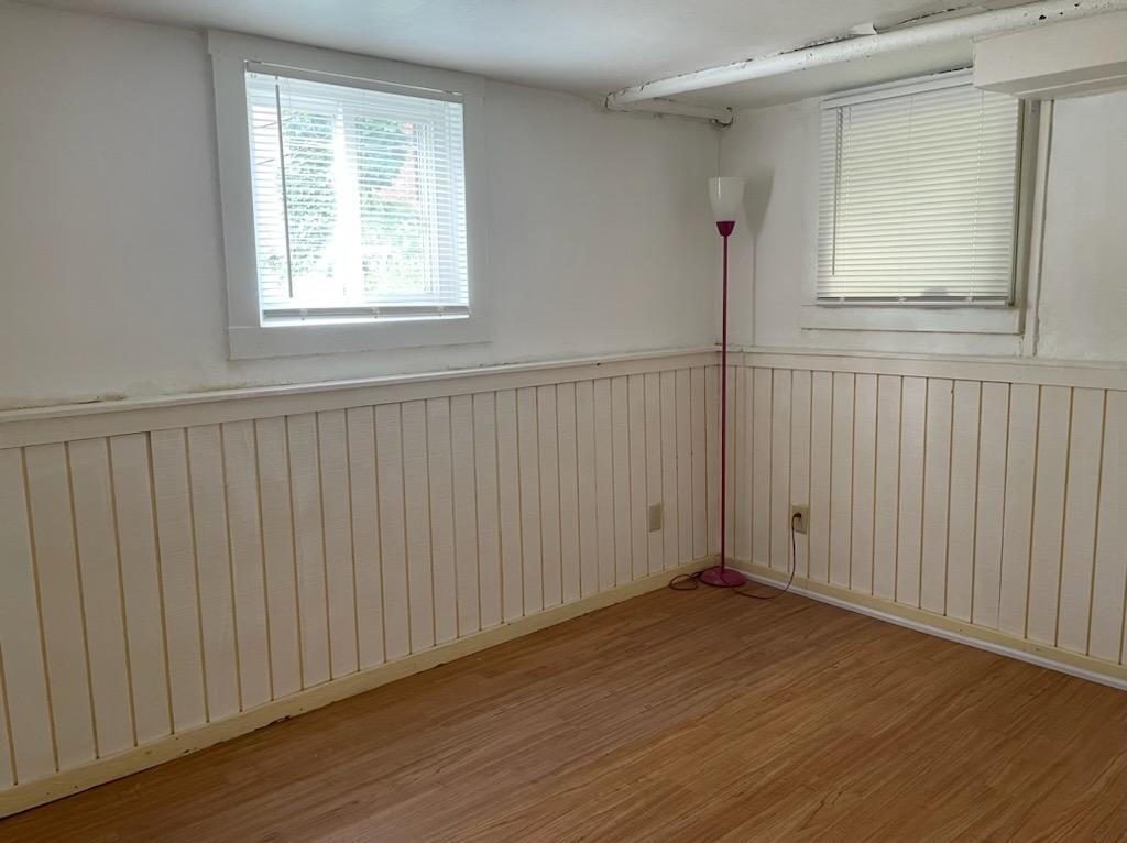 1008 S Busey Avenue Property Photo 6