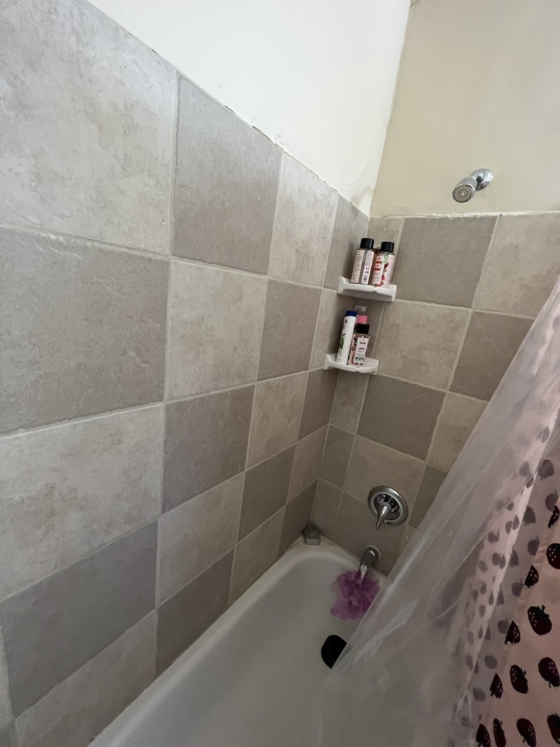 1008 S Busey Avenue Property Photo 19