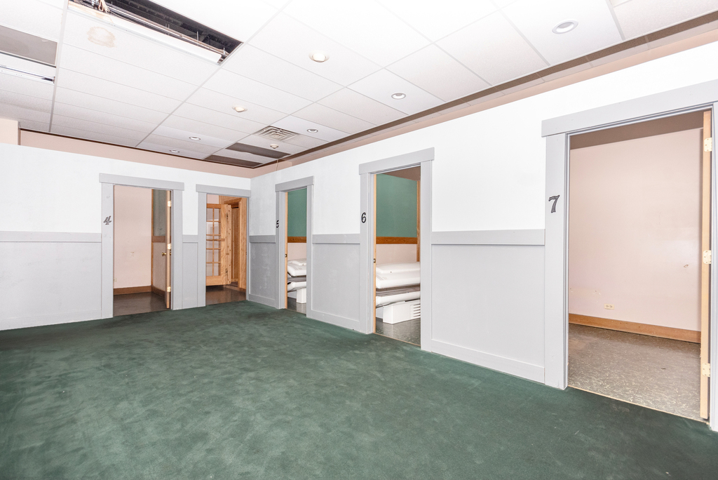 13612 Cicero Avenue Property Photo 23