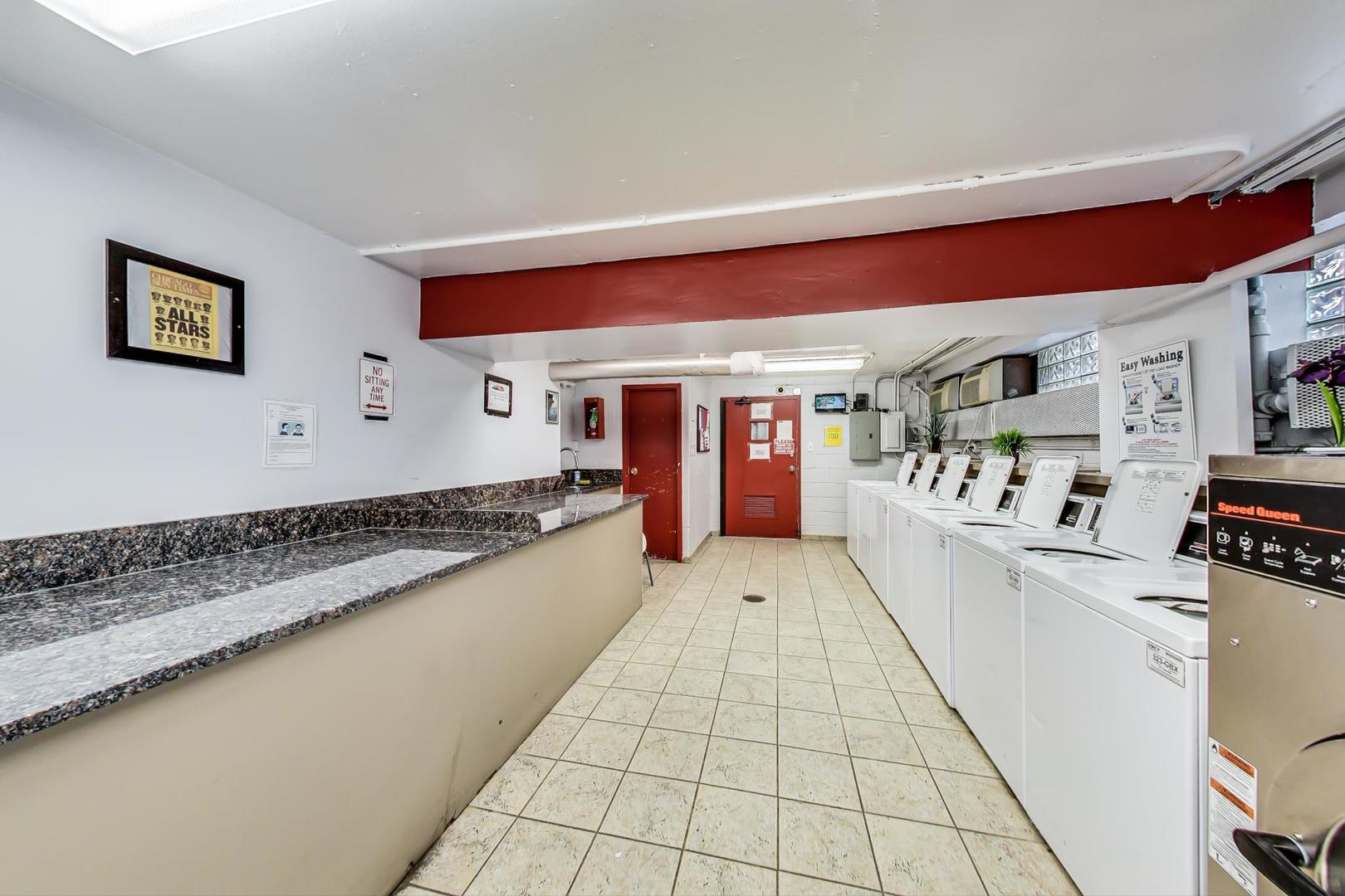 7337 S South Shore Drive 430 Property Photo 22
