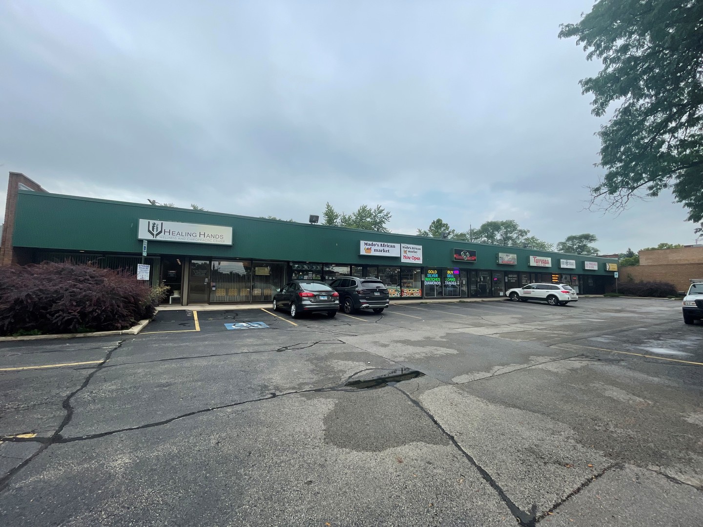 3510-3528 W Dempster Street Property Photo 1