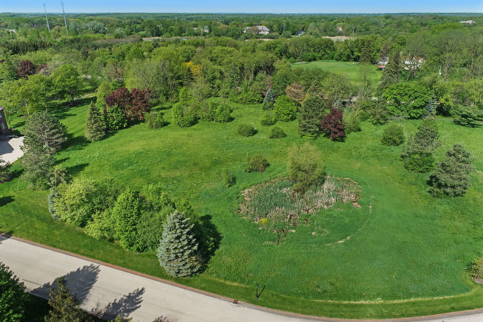 18 Brooke Lane Property Photo 3