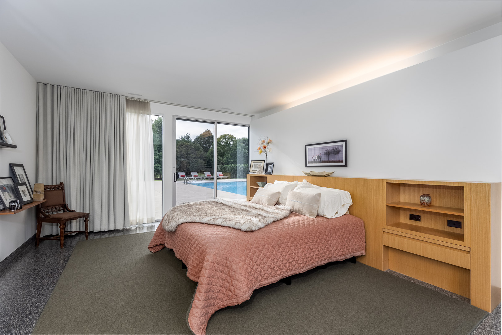 12 Gunia Avenue Property Photo 38