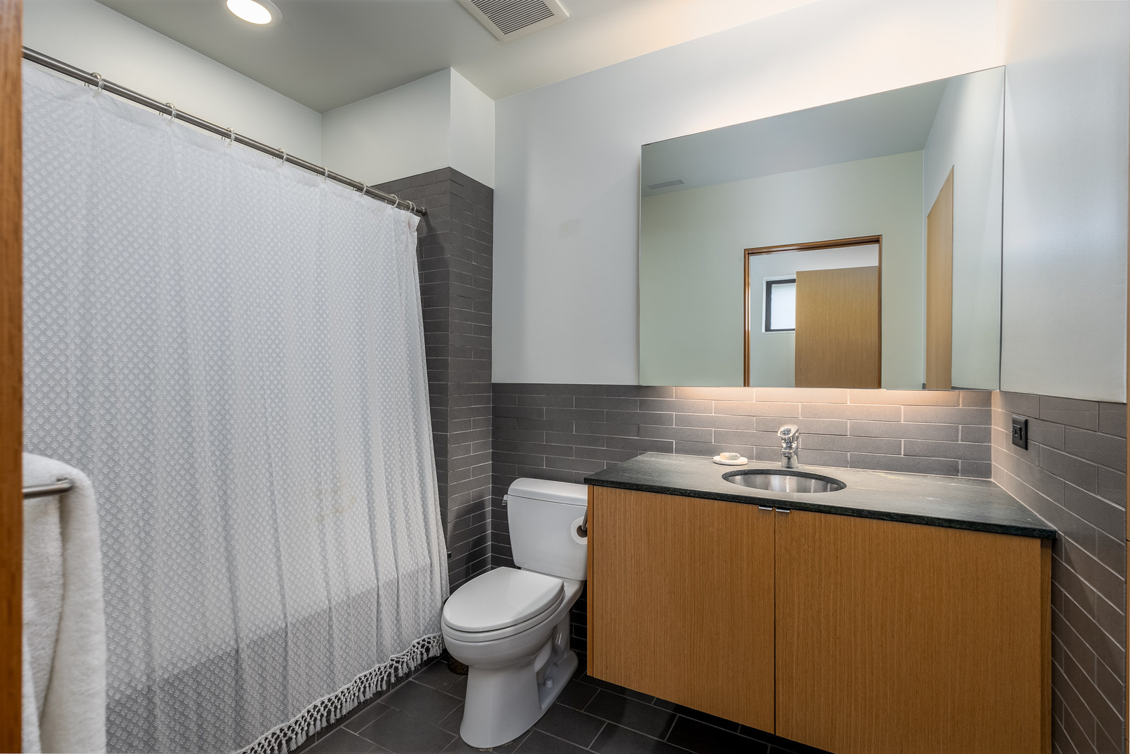 12 Gunia Avenue Property Photo 46