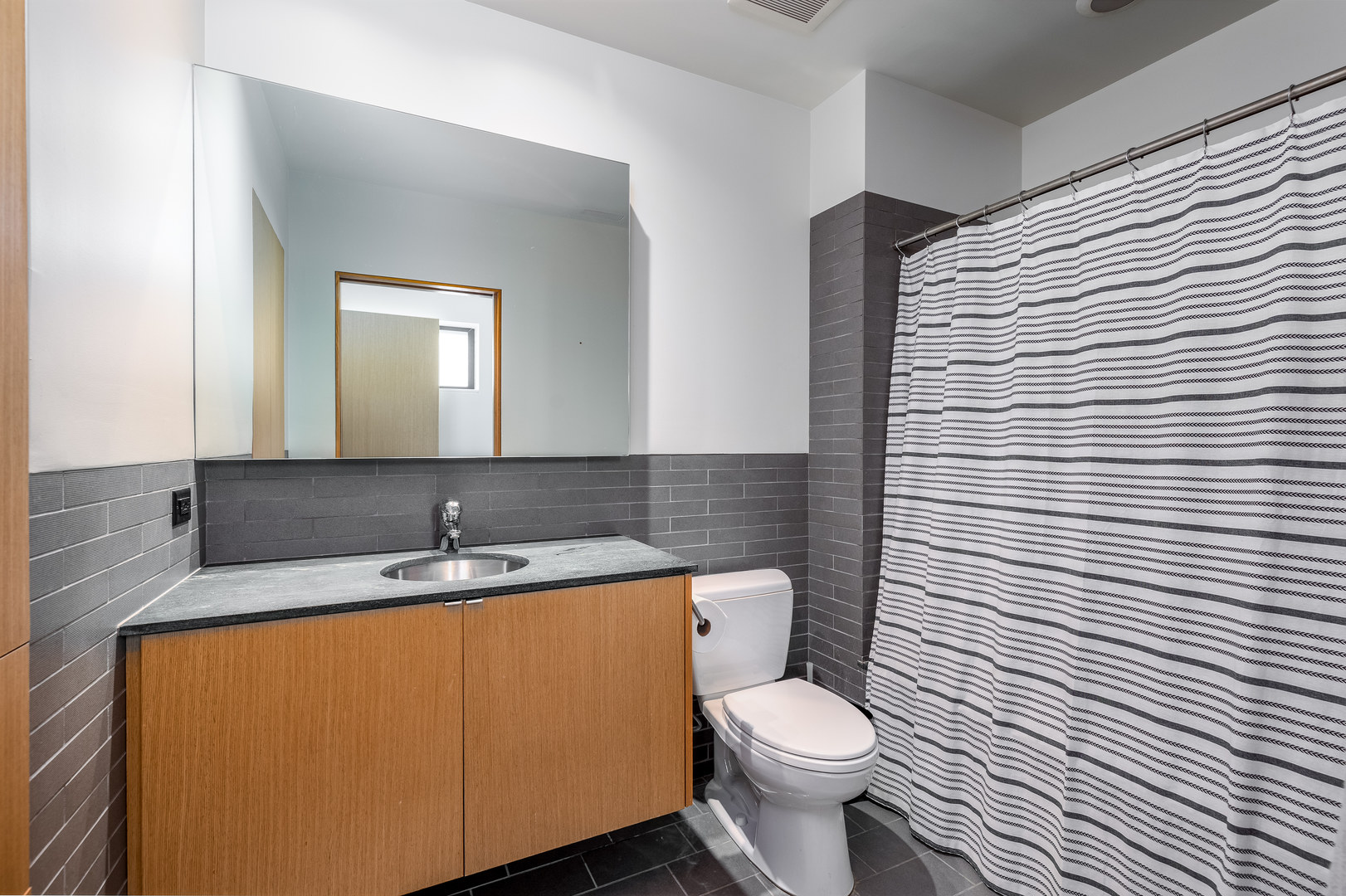12 Gunia Avenue Property Photo 49