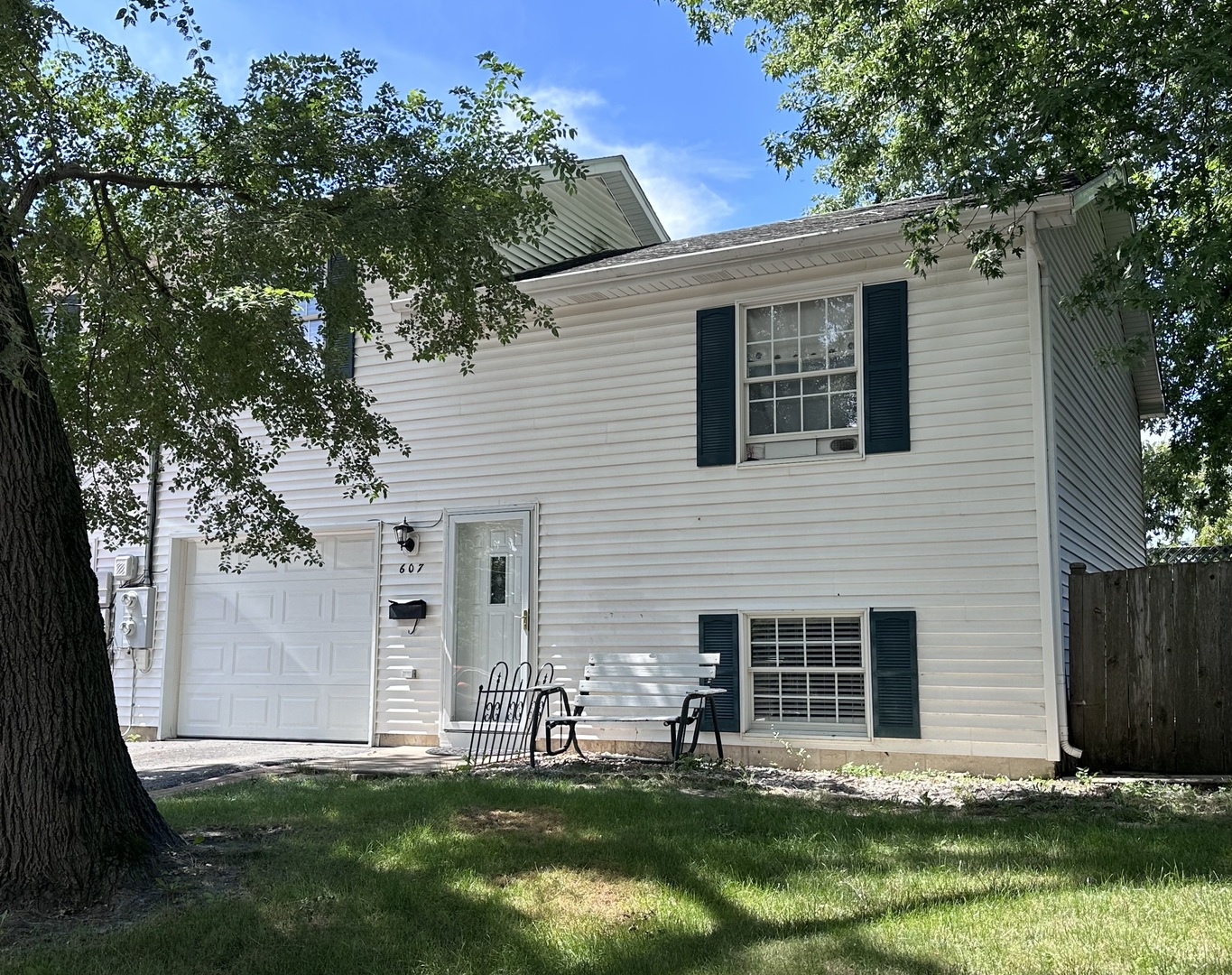 607 N 9th Street Property Photo 2