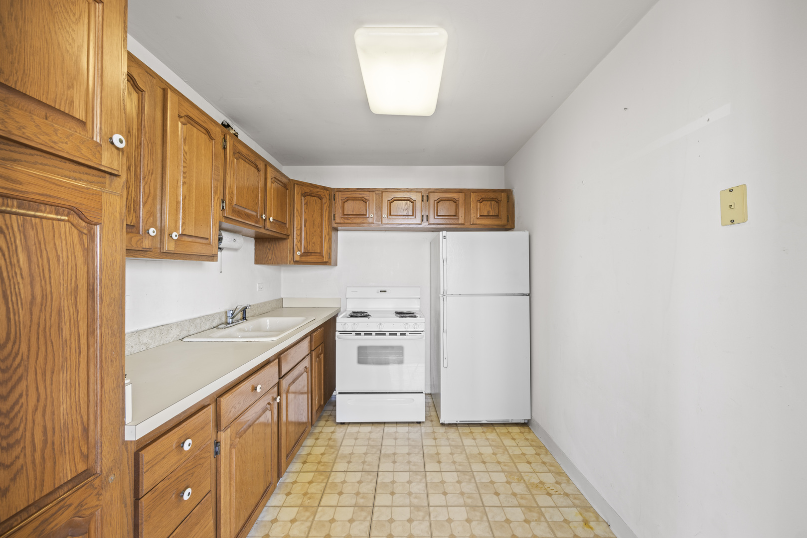 4300 W Ford City Drive A808 Property Photo 6