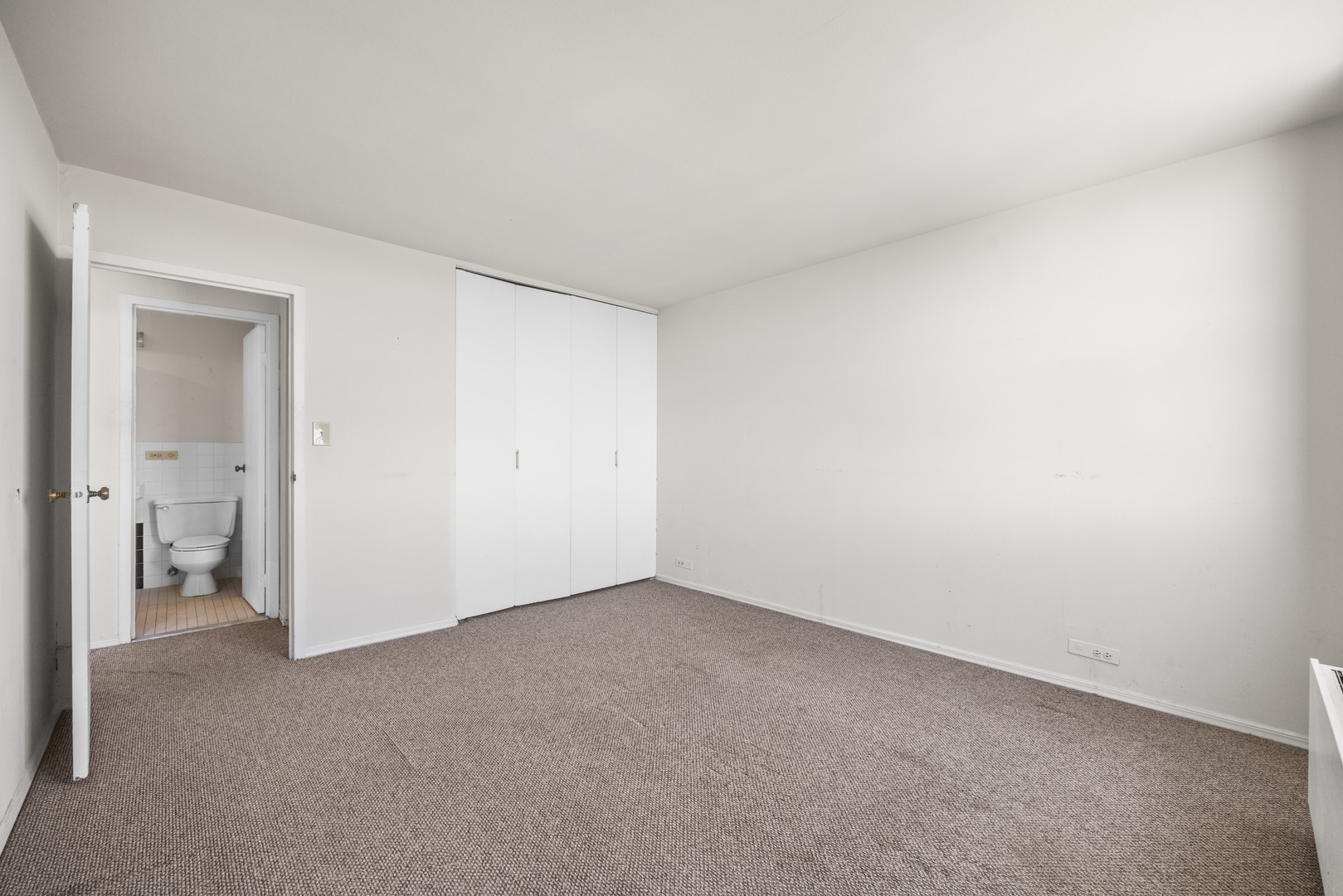 4300 W Ford City Drive A808 Property Photo 8