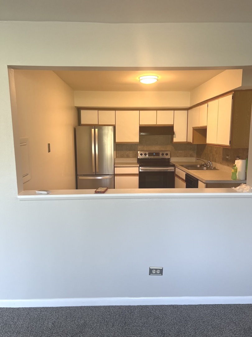 17985 Amherst Court 104 Property Photo 6
