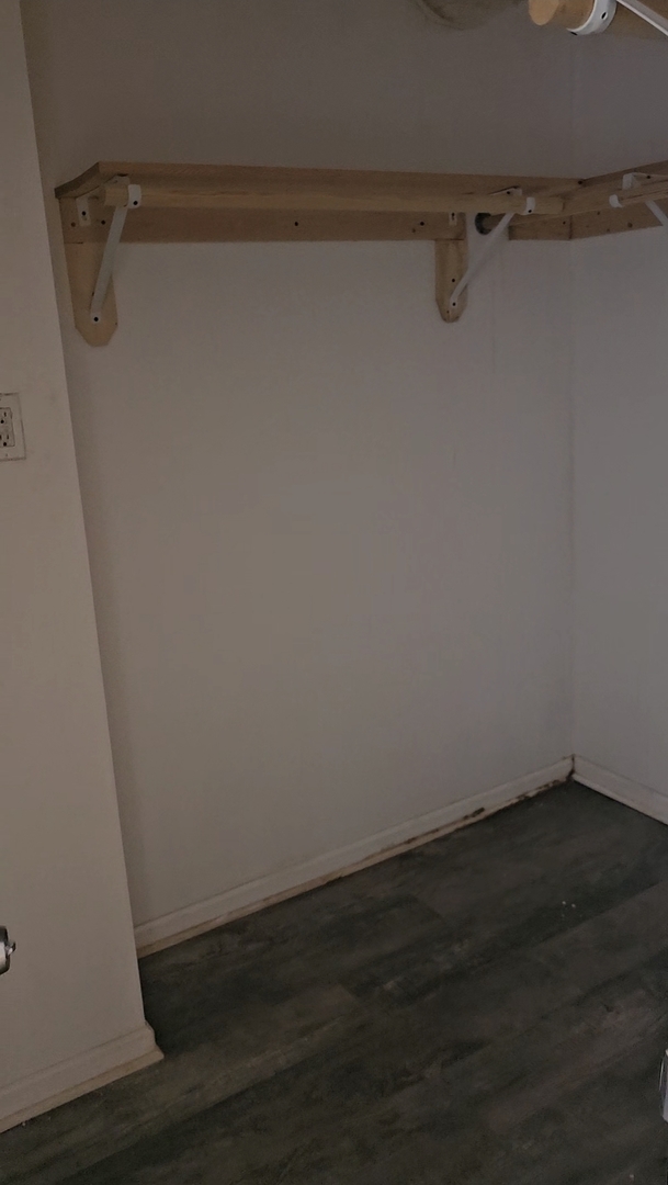 7245 S Green Street Property Photo 6