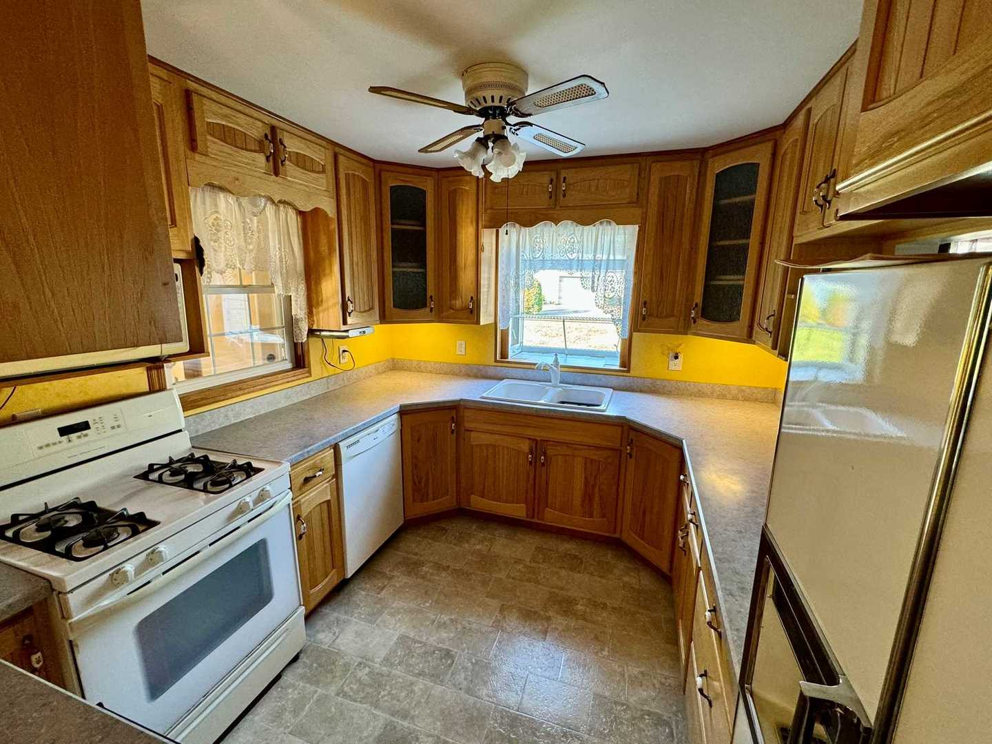 3725 N Jugtown Road Property Photo 8
