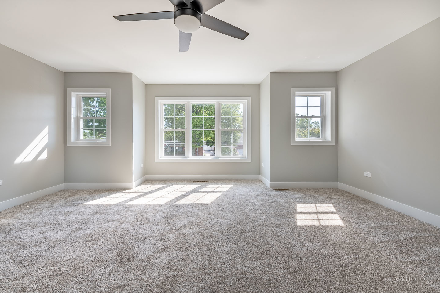 10556 S Lawndale Avenue Property Photo 27
