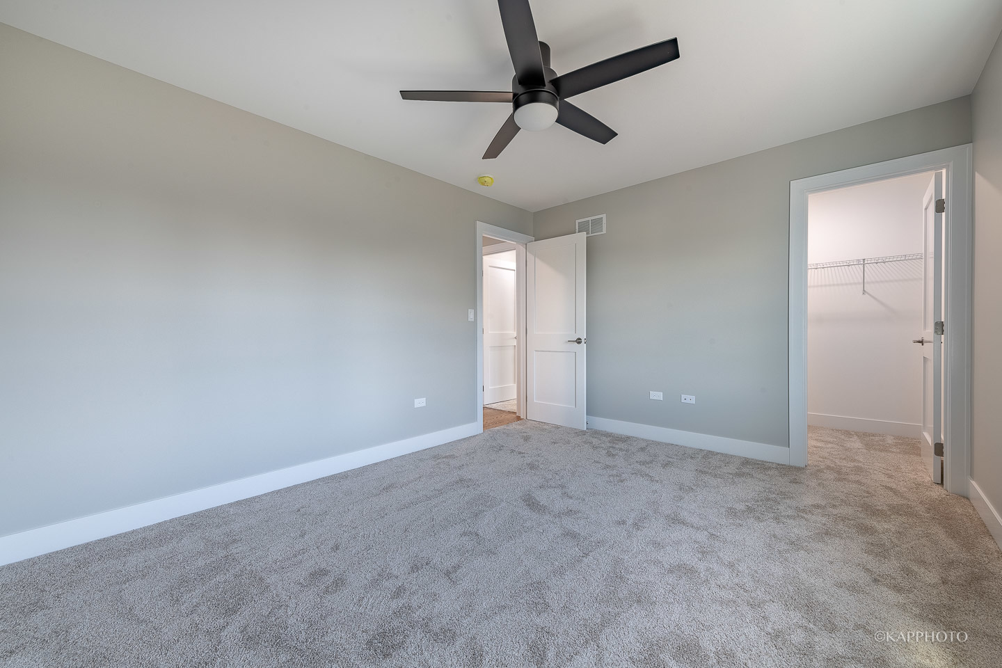 10556 S Lawndale Avenue Property Photo 28