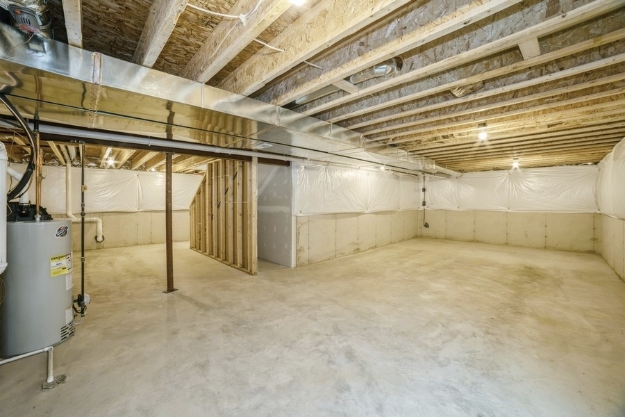 630 S Joliet Street Property Photo 20