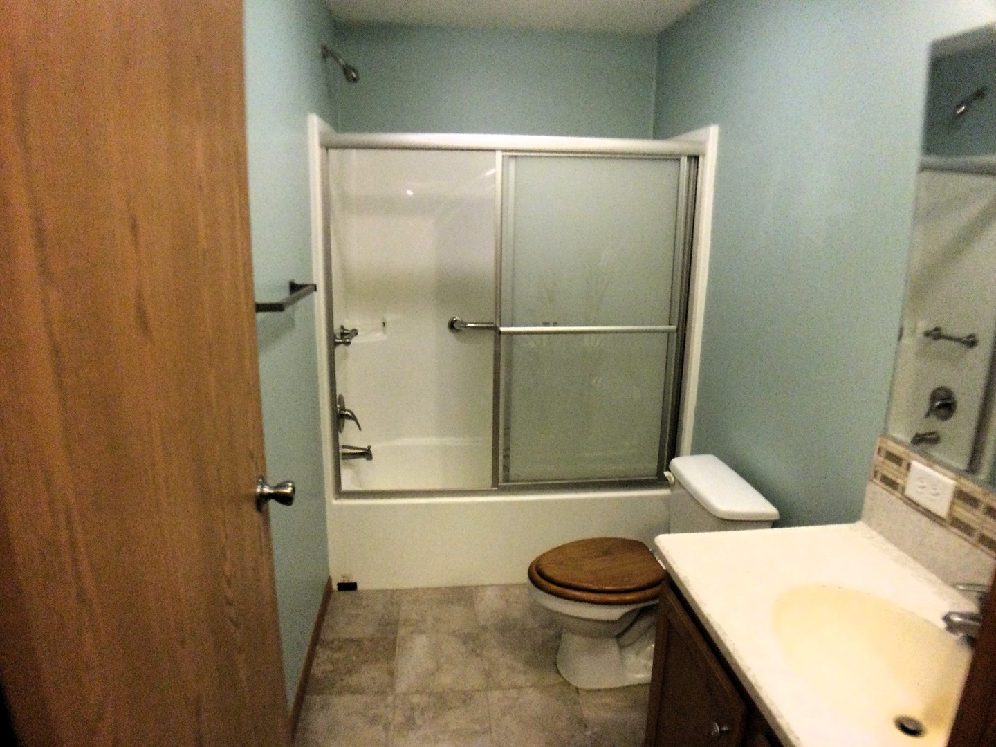 432 Club Circle Property Photo 8