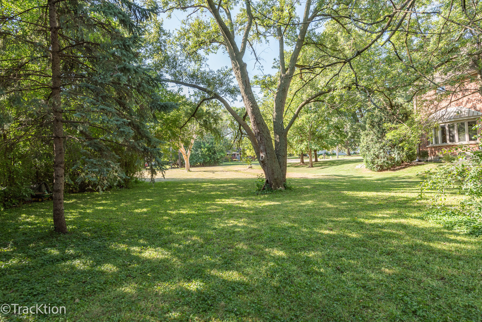650 E Van Buren Street Property Photo 11