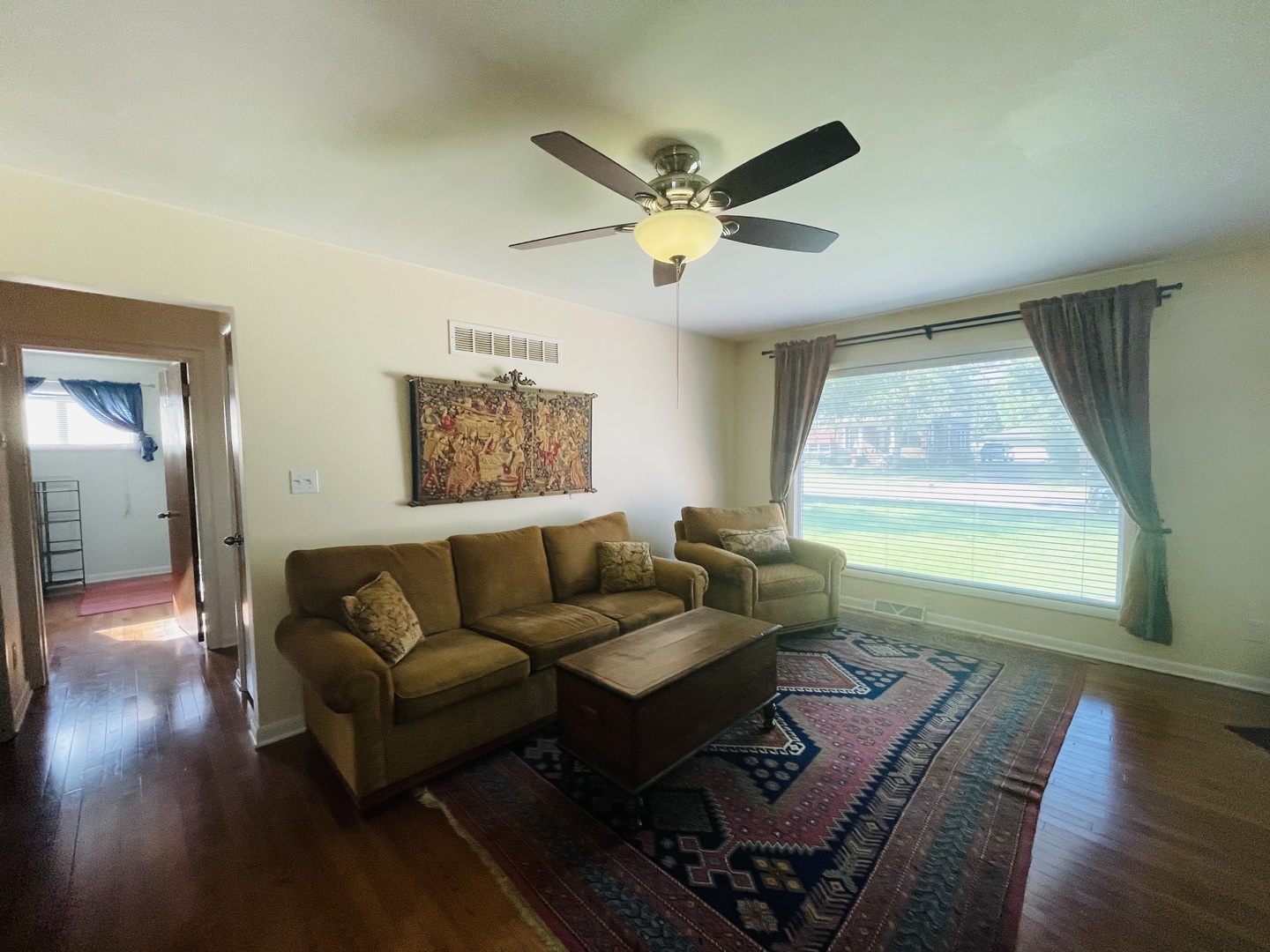 1007 W Bridge Street Property Photo 5