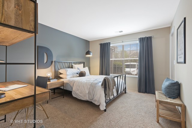 61 Kensington Circle 305 Property Photo 12