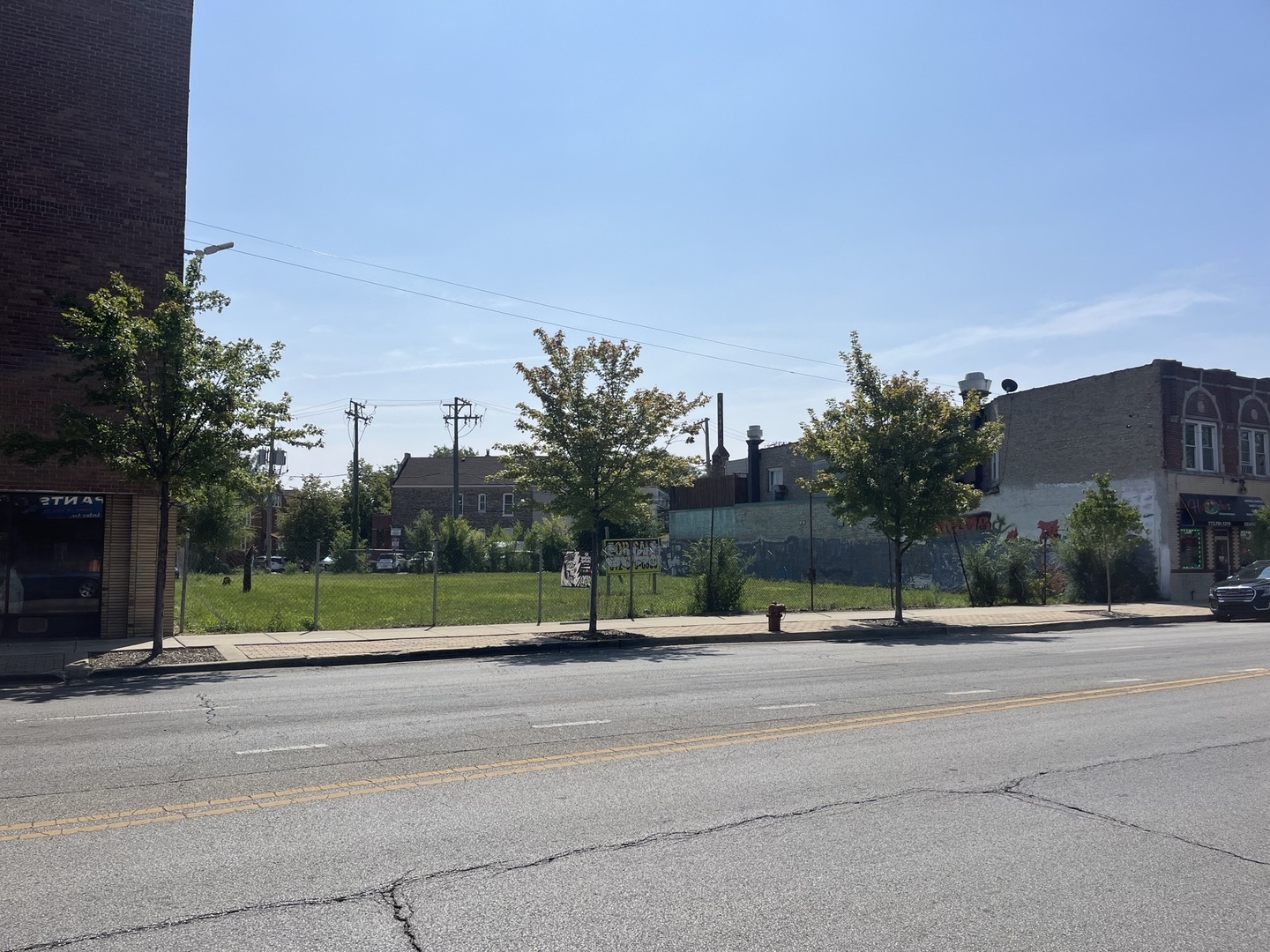 4229 S Archer Avenue Property Photo 1